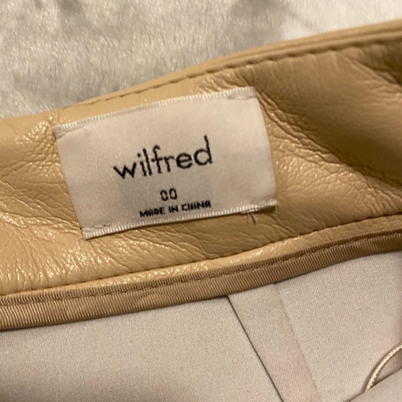 Wilfred Patio Vegan Leather Skirt in Beige (size 00) - Picture 3 of 3